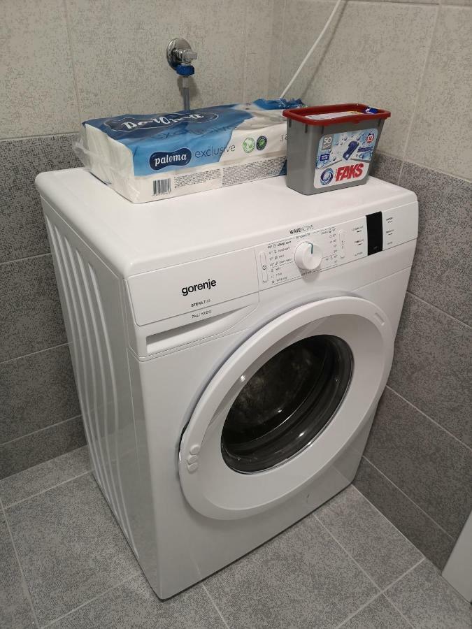 Apartman Gaga Lukavica エクステリア 写真